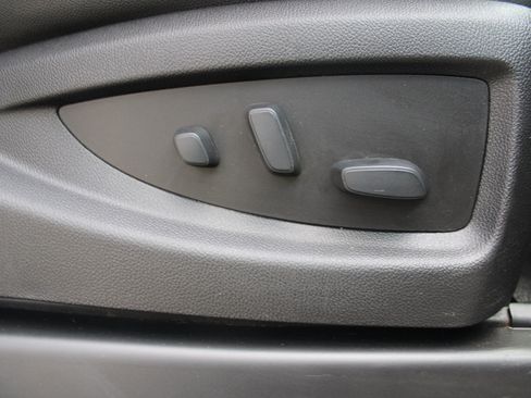 Used 2019 Chevrolet Silverado 2500 High Country w/ Duramax Plus Package image 38