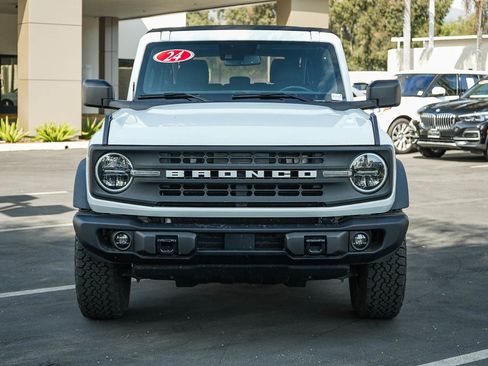 Used 2024 Ford Bronco Black Diamond AWD/4WD image 2