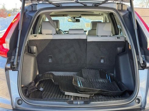 Used 2018 Honda CR-V Touring image 9