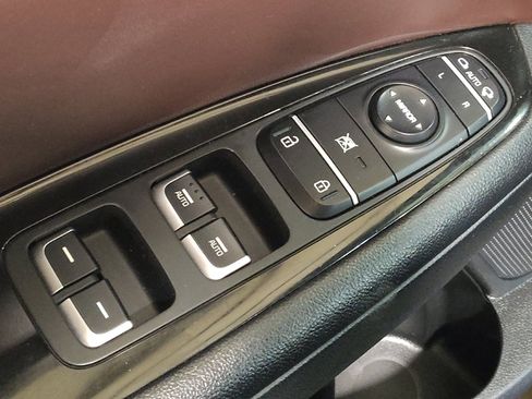 Used 2017 Kia Optima SX image 27