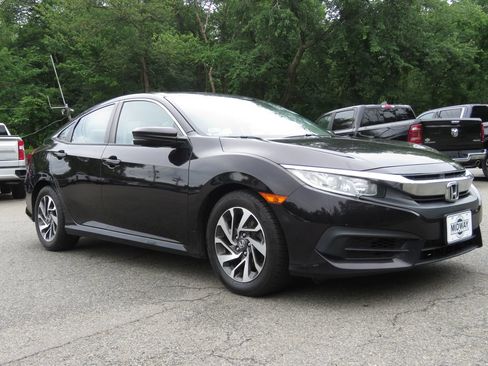 Used 2016 Honda Civic EX image 3