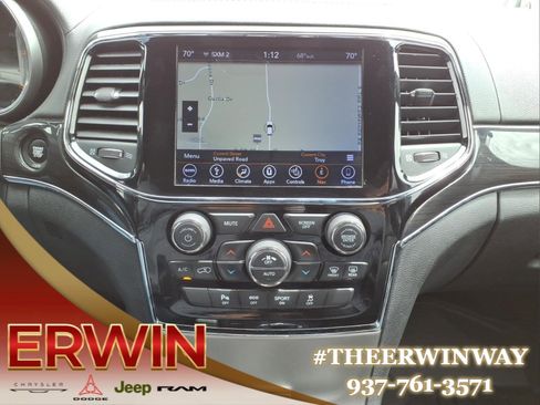Used 2019 Jeep Grand Cherokee Overland AWD/4WD image 20