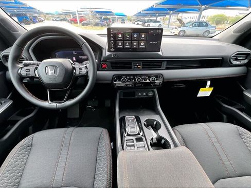 New 2026 Honda Pilot Sport image 5
