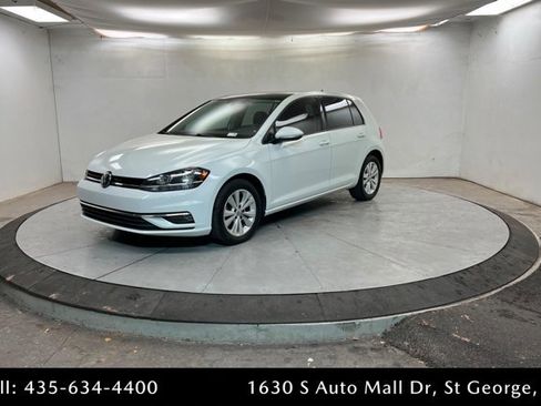 Used 2018 Volkswagen Golf SE image 1