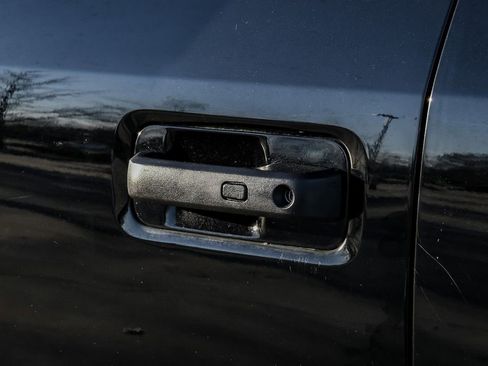 Used 2016 Ford F150 Platinum w/ Trailer Tow Package image 47