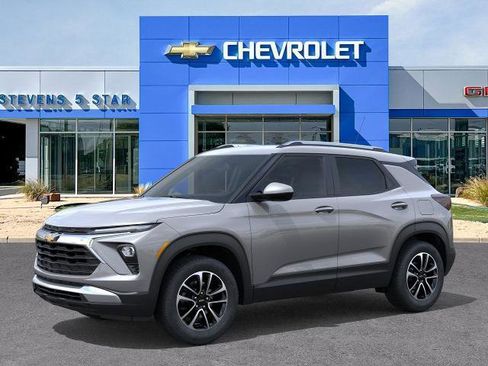 New 2026 Chevrolet TrailBlazer LT FWD image 26