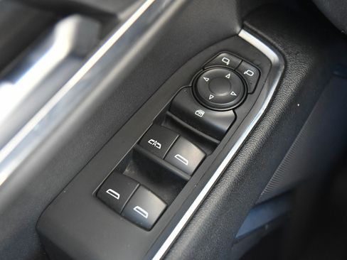 Used 2024 Chevrolet Silverado 1500 LT w/ Protection Package AWD/4WD image 32