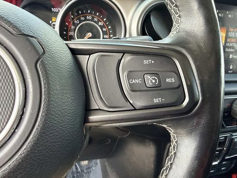 Used 2021 Jeep Wrangler Unlimited Sport AWD/4WD image 32