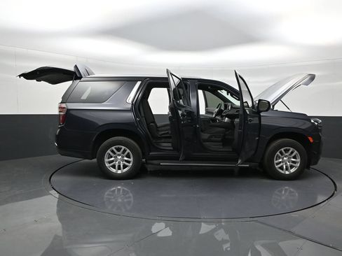 Used 2023 Chevrolet Tahoe LS RWD image 29