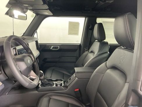 New 2025 Ford Bronco Outer Banks AWD/4WD image 14