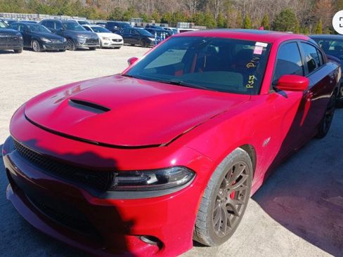 Used 2016 Dodge Charger SRT w/ Harman/Kardon Audio Group image 2