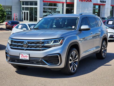 Used 2023 Volkswagen Atlas SEL Premium AWD/4WD image 4