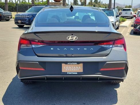 New 2026 Hyundai Elantra Sport FWD image 31