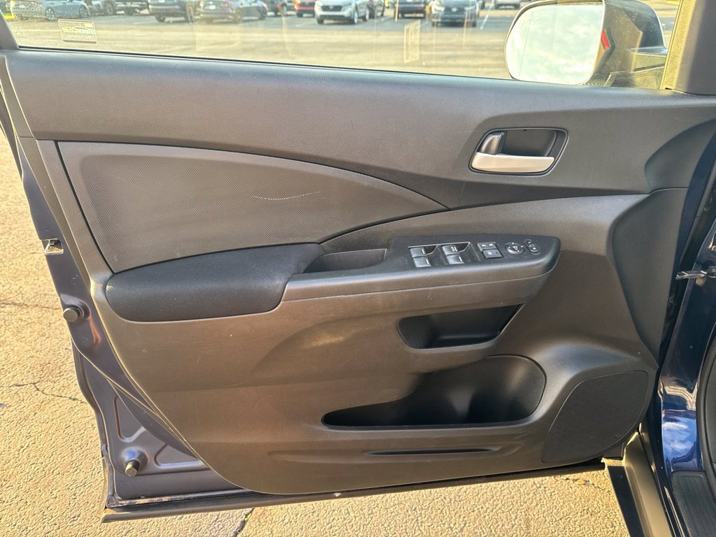 Used 2015 Honda CR-V LX image 29
