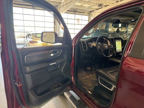 Used 2020 RAM 1500 Laramie image 5