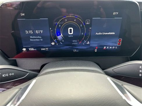 Used 2025 Chevrolet Traverse Z71 w/ Driver Confidence Package image 11