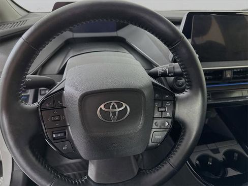 Certified 2023 Toyota Prius XLE image 17