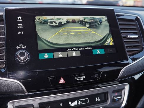 Used 2022 Honda Pilot Touring image 15