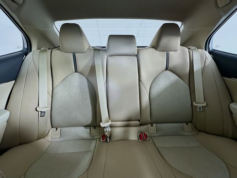 Certified 2022 Toyota Camry LE FWD image 29