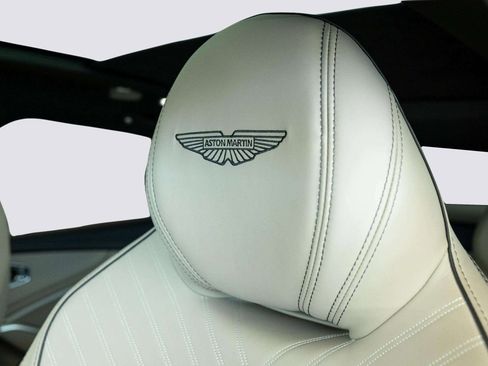 Used 2025 Aston Martin DBX 707 image 16