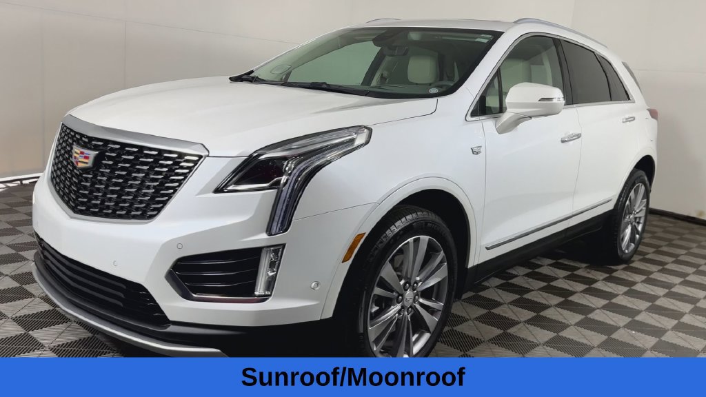 Used 2024 Cadillac XT5 Premium Luxury w/ Technology Package FWD image 6