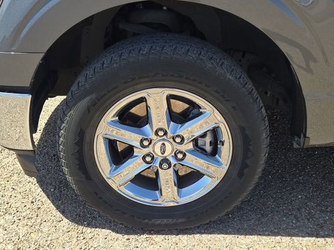 Used 2024 Ford F150 XLT RWD image 10