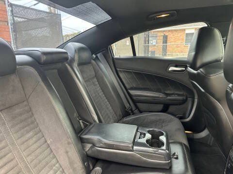 Used 2017 Dodge Charger R/T RWD image 22
