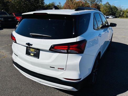 Used 2022 Chevrolet Equinox RS w/ RS Leather Package image 7