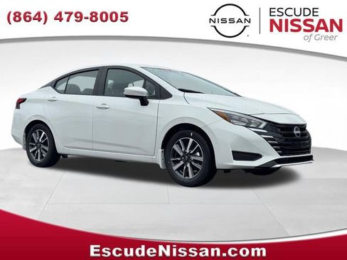 New 2025 Nissan Versa SV w/ Trunk Package FWD image 1