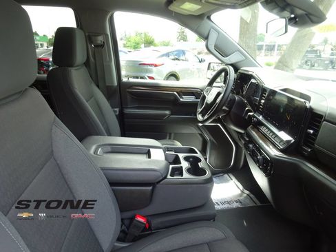 Used 2024 Chevrolet Silverado 1500 RST RWD image 16
