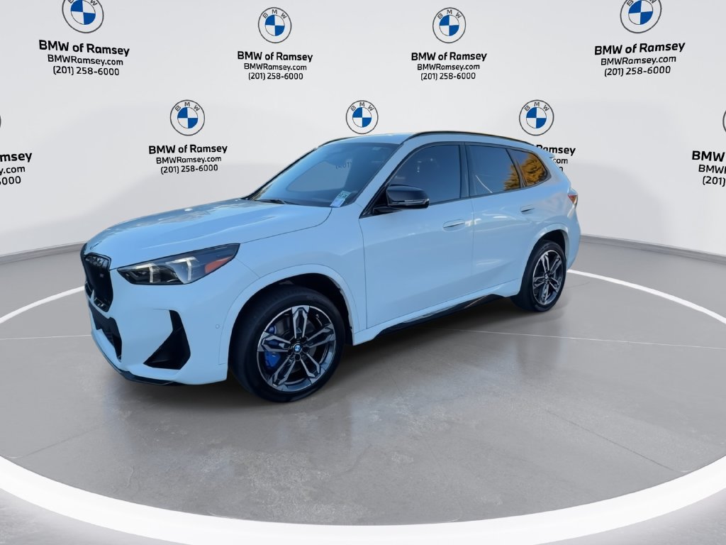 Used 2024 BMW X1 M35i w/ Shadowloine Package AWD/4WD image 4