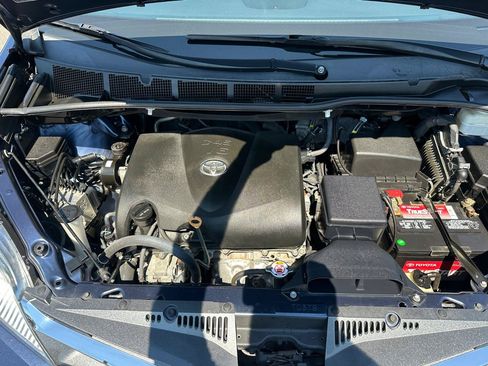 Used 2020 Toyota Sienna XLE Premium FWD image 26