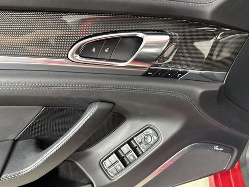 Certified 2014 Porsche Panamera AWD/4WD image 33