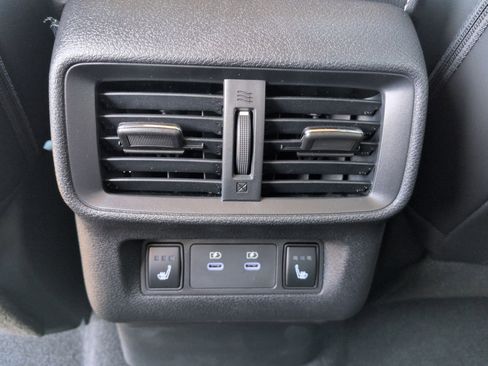 New 2026 Nissan Murano Platinum image 16