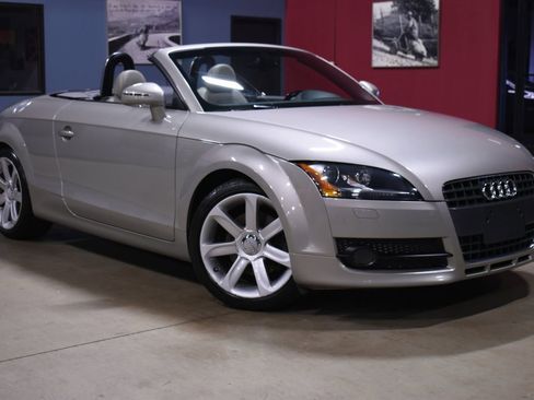 Used 2008 Audi TT 2.0T w/ Premium Pkg image 6