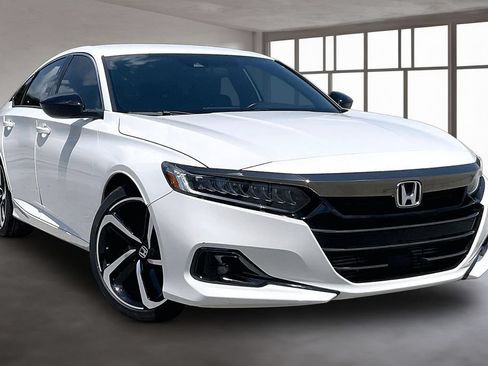 Certified 2022 Honda Accord Sport image 3