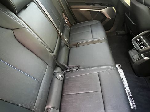 Used 2025 Cadillac Lyriq Sport image 41