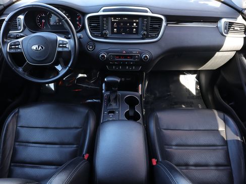 Used 2020 Kia Sorento EX image 6