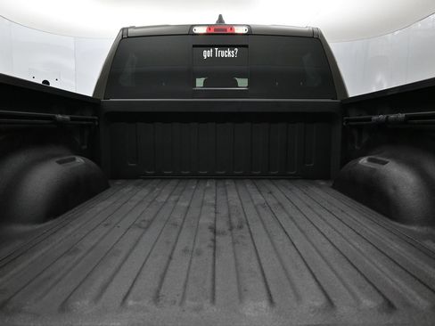 Used 2021 RAM 1500 Big Horn w/ Built-to-serve Edition AWD/4WD image 7