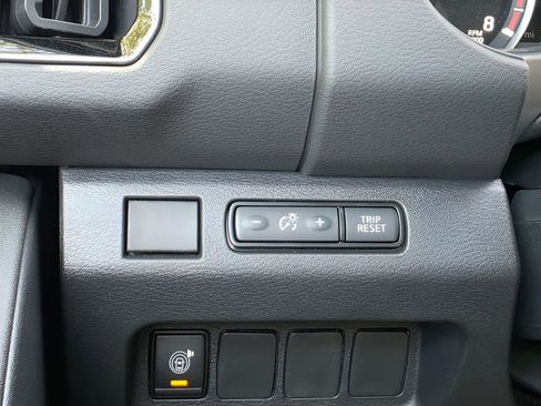 New 2026 Nissan Frontier SV w/ All-Weather Content Package image 23