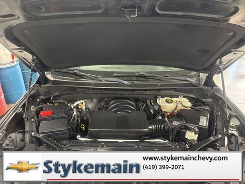 Used 2021 GMC Yukon XL SLT image 14