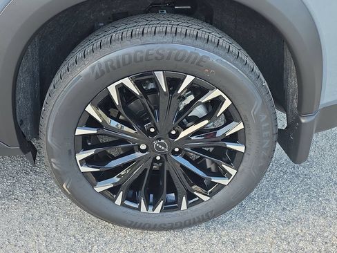 New 2026 Nissan Rogue Dark Armor FWD image 11