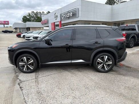 Used 2022 Nissan Rogue Platinum w/ Head-Up Display Package FWD image 1
