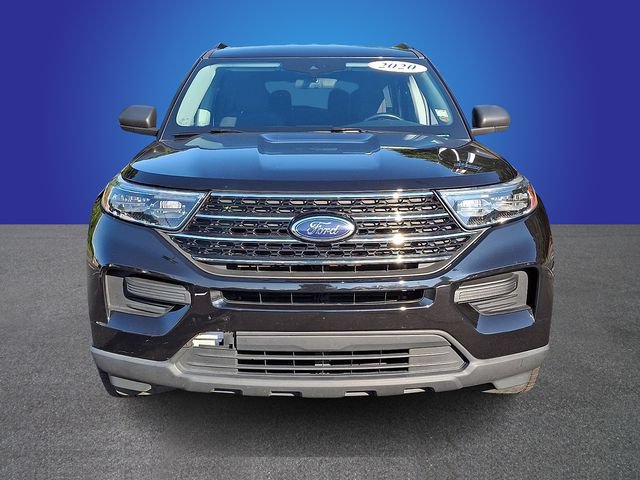 Used 2020 Ford Explorer XLT w/ Comfort Package RWD image 2