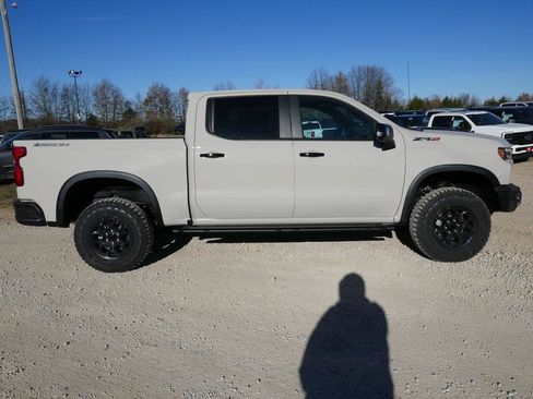 New 2026 Chevrolet Silverado 1500 ZR2 w/ ZR2 Bison Edition image 2