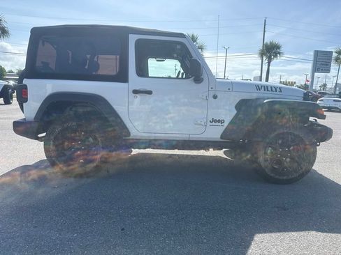 Used 2021 Jeep Wrangler Sport w/ LED Headlamp & Fog Lamp Group AWD/4WD image 4