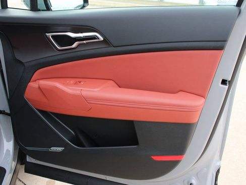 New 2026 Kia Sportage SX image 41