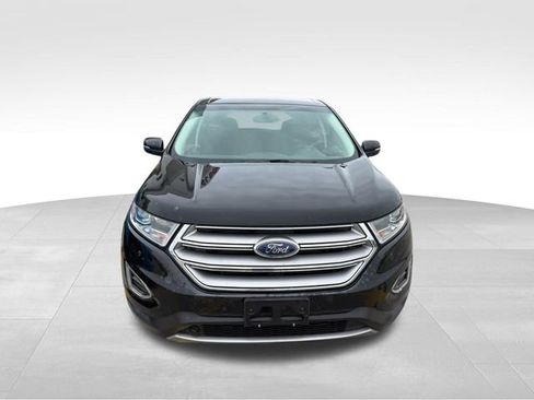 Used 2018 Ford Edge SEL w/ Equipment Group 201A AWD/4WD image 2