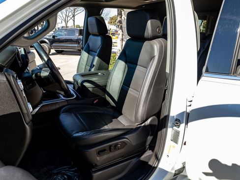 Used 2021 GMC Sierra 2500 Denali w/ Denali Ultimate Package image 30