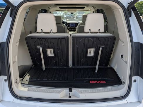 Used 2023 GMC Acadia Denali w/ Denali Ultimate Package FWD image 29